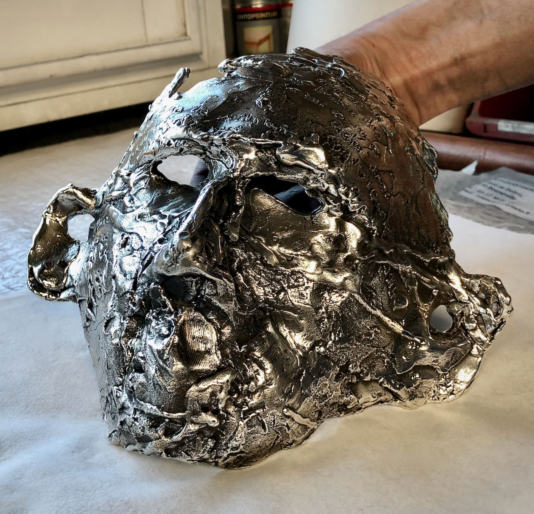 Photo du masque en argent massif 925- Vue de 3/4 face 